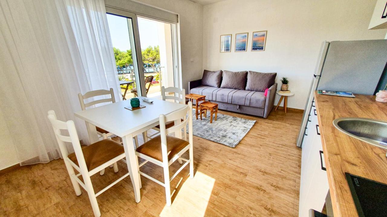 Olav Holiday Apartments Бар Экстерьер фото